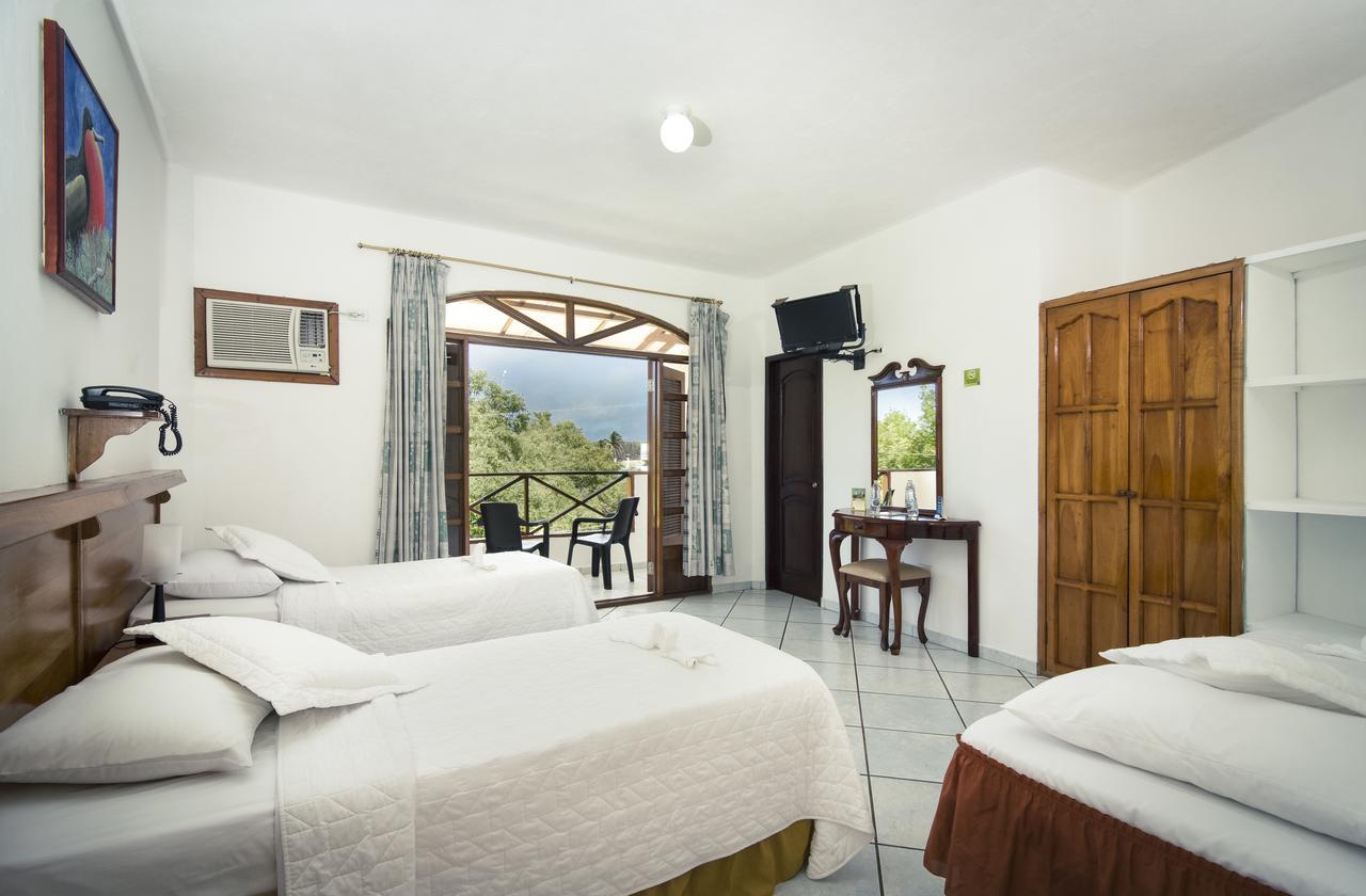 Grand Hotel Lobo De Mar Puerto Ayora  Dış mekan fotoğraf