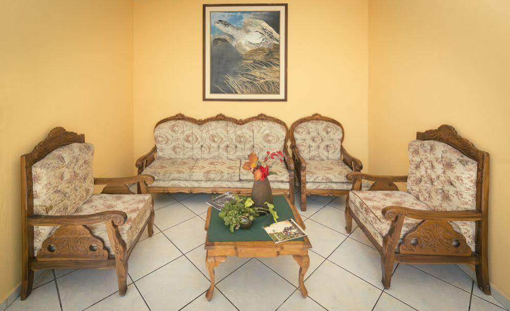 Grand Hotel Lobo De Mar Puerto Ayora  Dış mekan fotoğraf